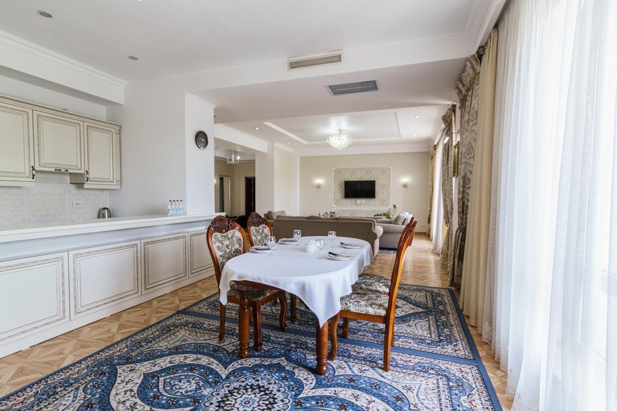 Park Hotel Al Bustan Σιμκέντ Εξωτερικό φωτογραφία