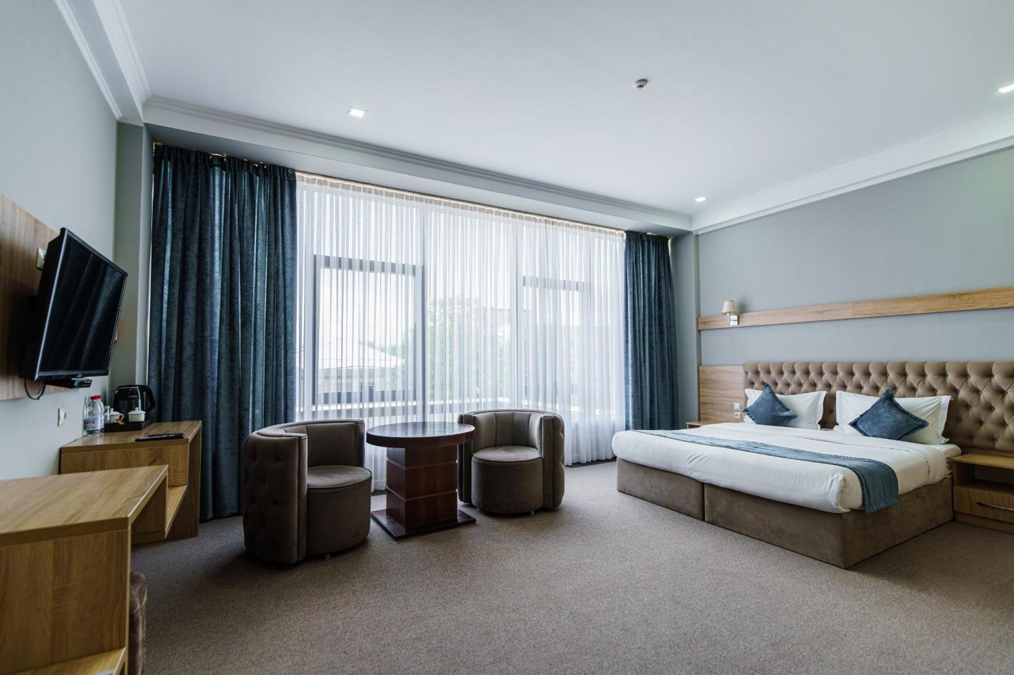 Park Hotel Al Bustan Σιμκέντ Εξωτερικό φωτογραφία